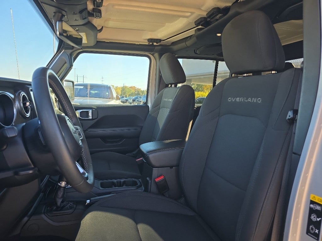 2023 Jeep Gladiator Overland