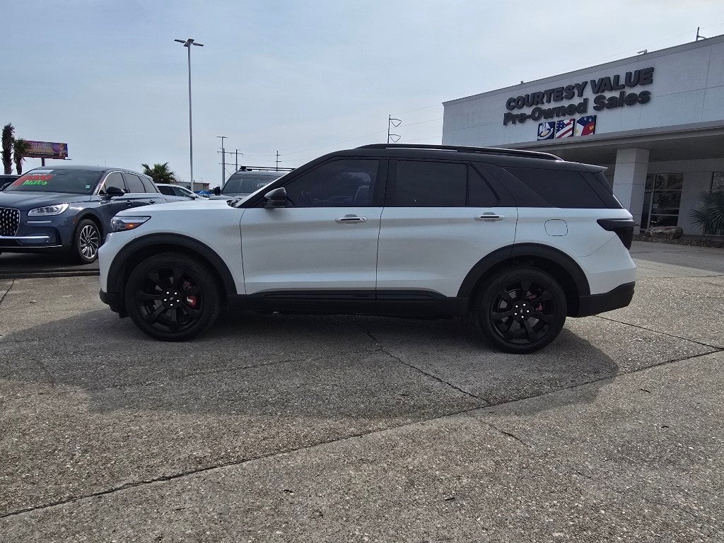 2021 Ford Explorer ST BLACKTOP EDITION