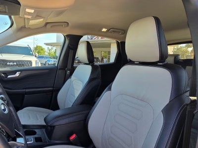 2023 Ford Escape Platinum