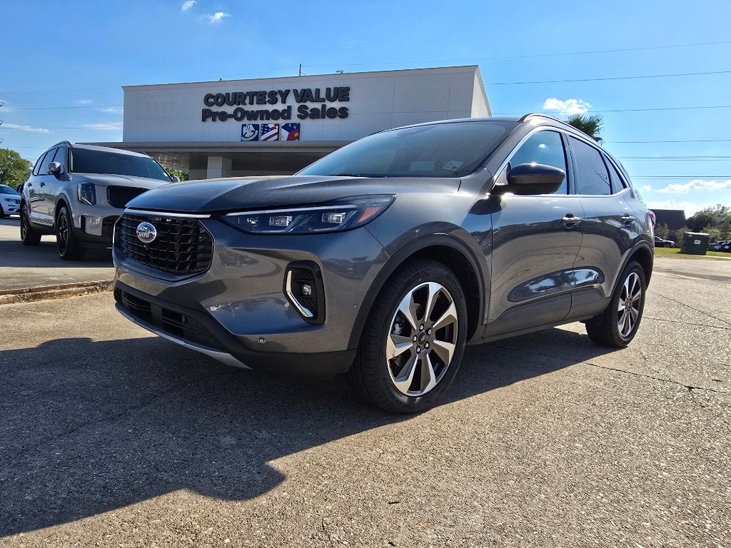 2023 Ford Escape Platinum