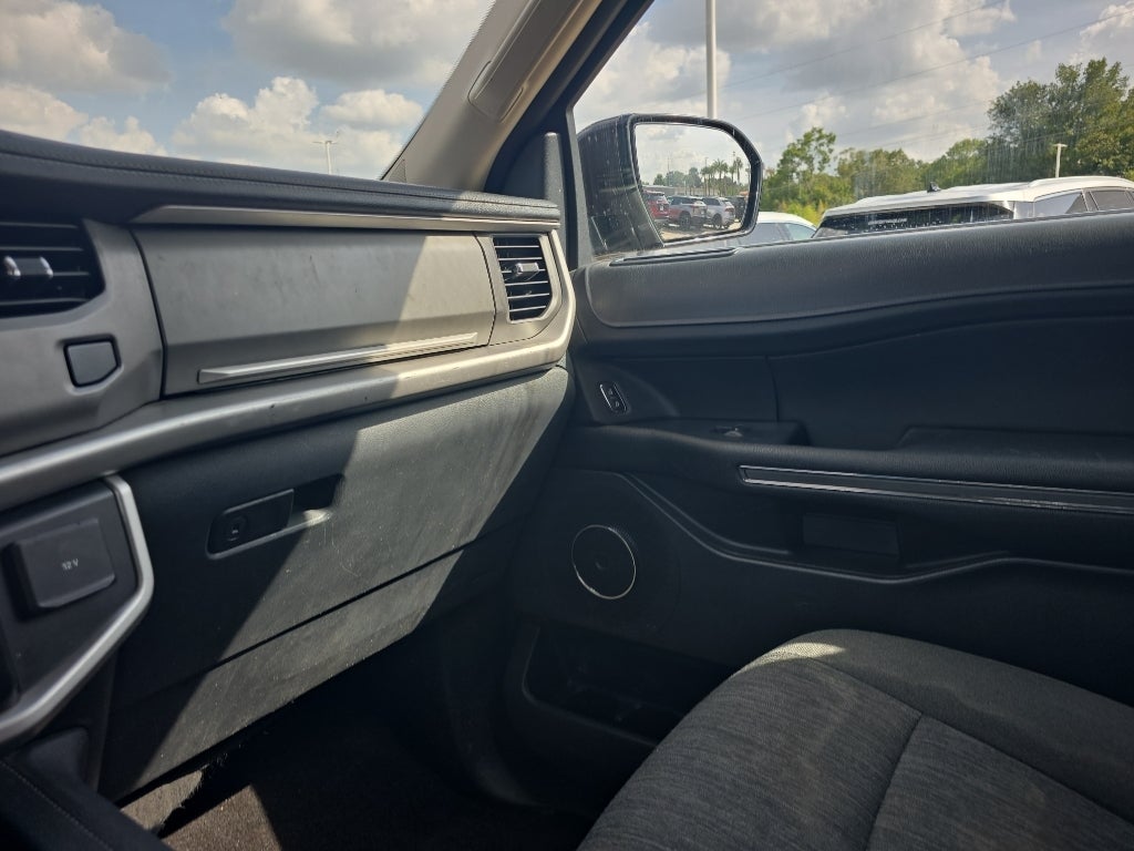 2022 Ford Expedition MAX XLT