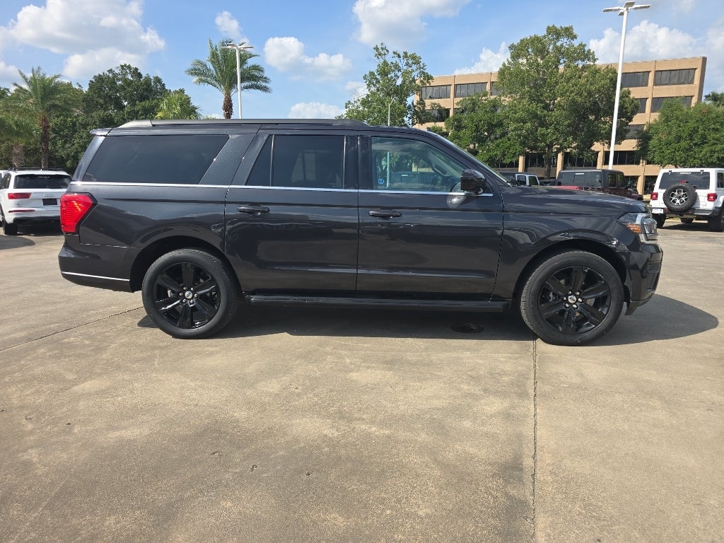 2022 Ford Expedition MAX XLT