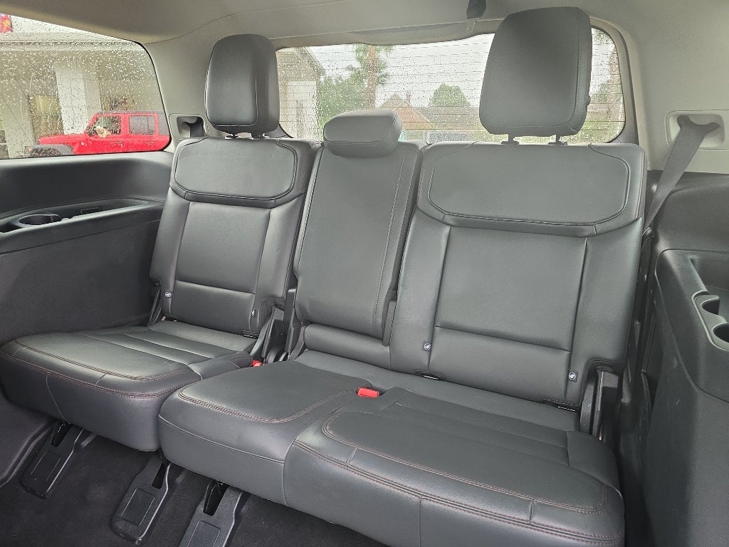 2025 Ford Expedition Active Bucket Seats