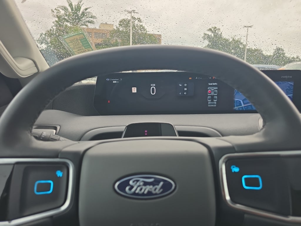 2025 Ford Expedition Active Bucket Seats
