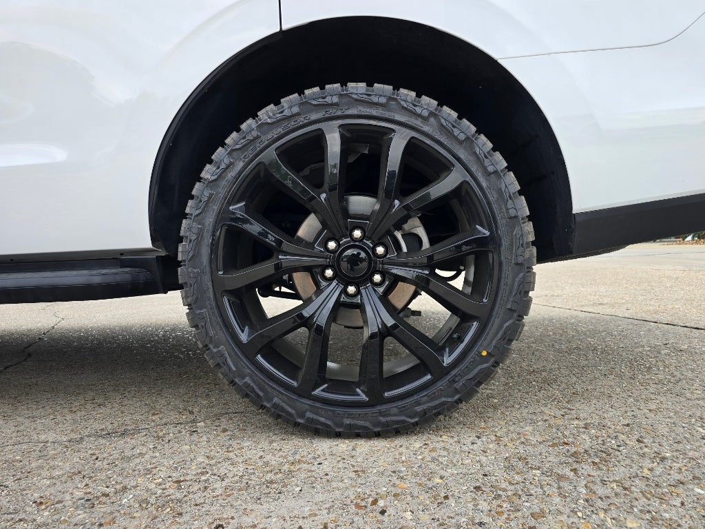 2025 Ford Expedition Active BLACKTOP 24