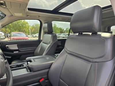 2025 Ford Expedition Active BLACKTOP 24