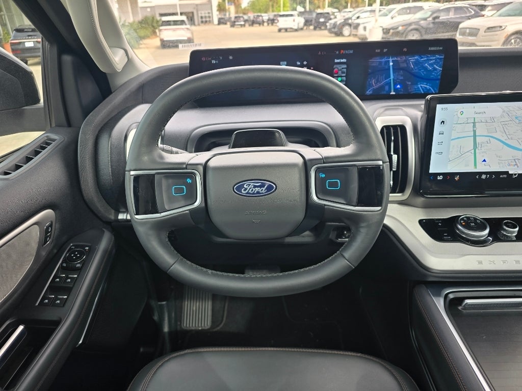 2025 Ford Expedition Active BLACKTOP 24