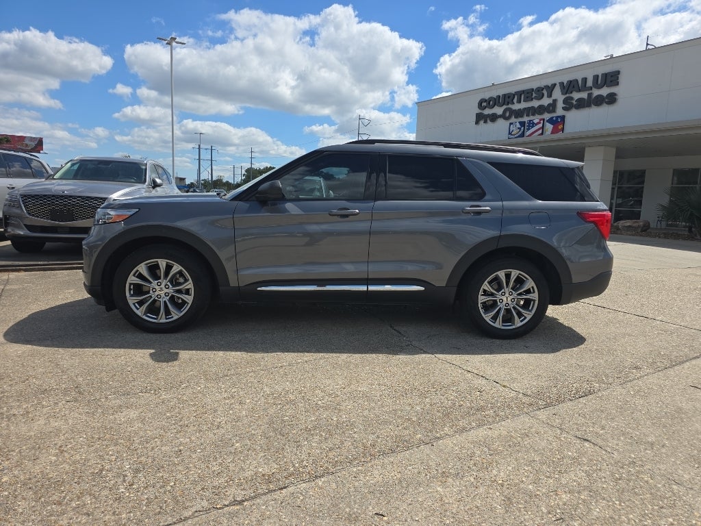 2022 Ford Explorer XLT