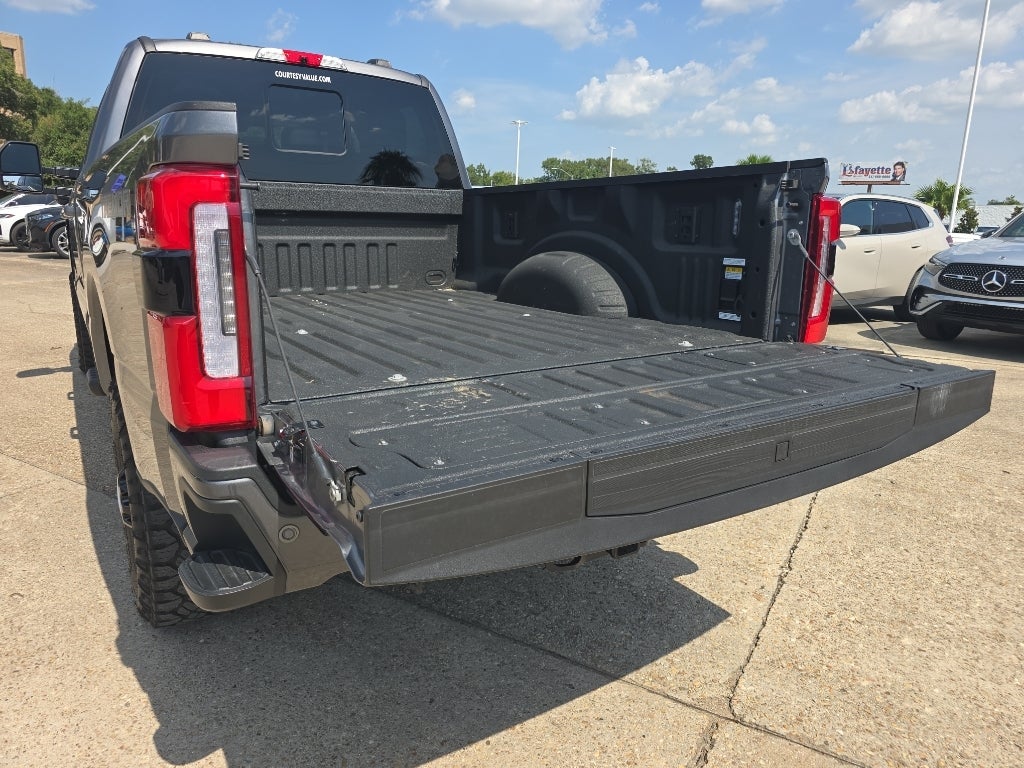 2025 Ford F-250 Super Duty Platinum Tremor