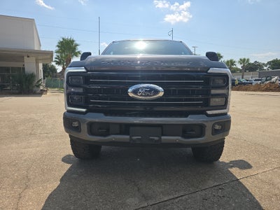 2025 Ford F-250 Super Duty Platinum Tremor