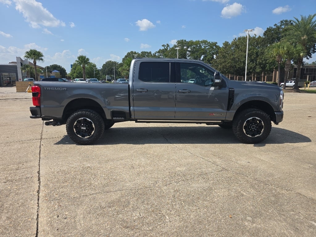 2025 Ford F-250 Super Duty Platinum Tremor