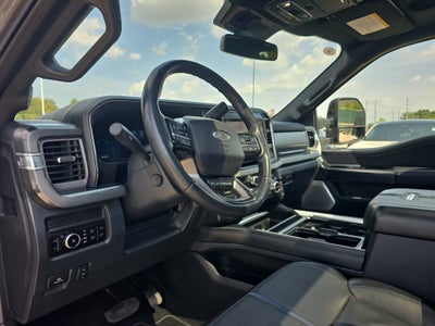 2025 Ford F-250 Super Duty Platinum Tremor