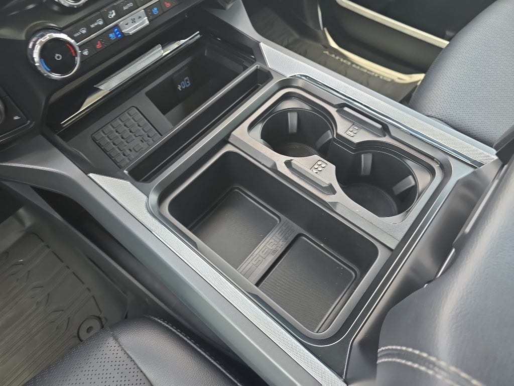 2025 Ford F-250 Super Duty LARIAT TREMOR HO