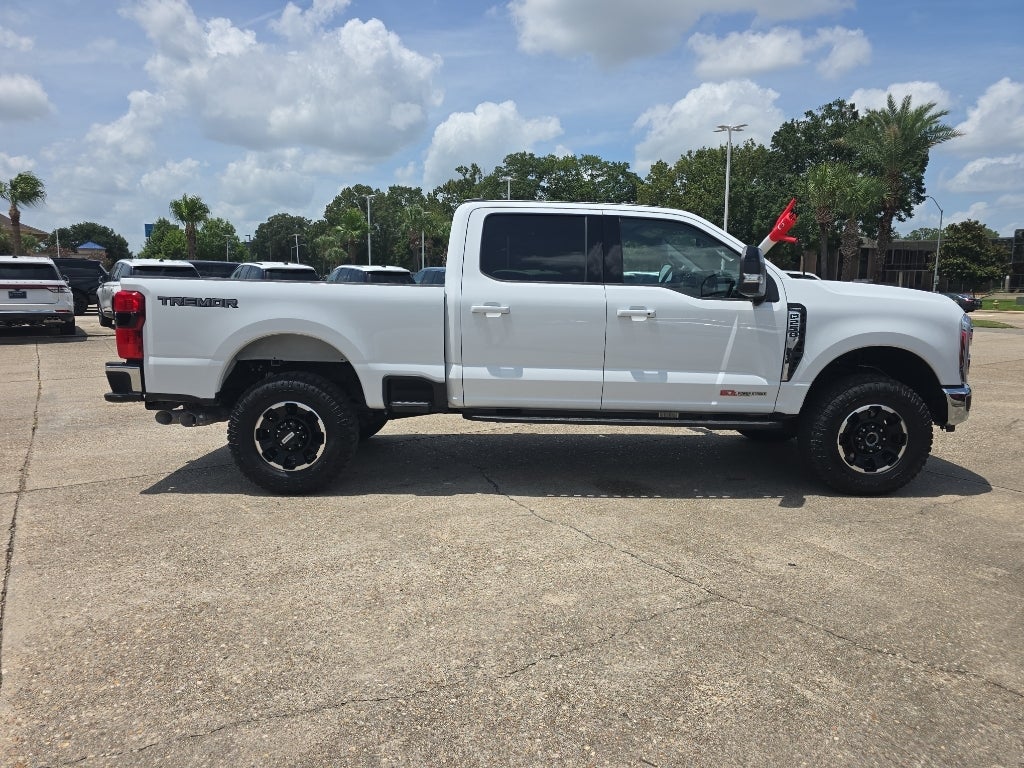 2025 Ford F-250 Super Duty LARIAT TREMOR HO