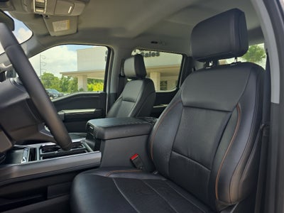 2025 Ford F-250 Super Duty LARIAT TREMOR HO
