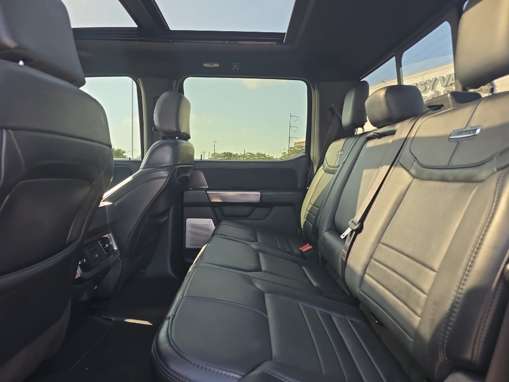 2026 Ford F-250 Super Duty Platinum 37s