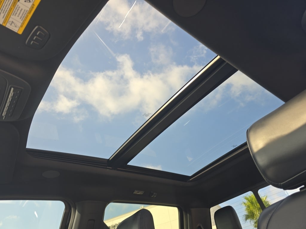 2026 Ford F-250 Super Duty Platinum 37s