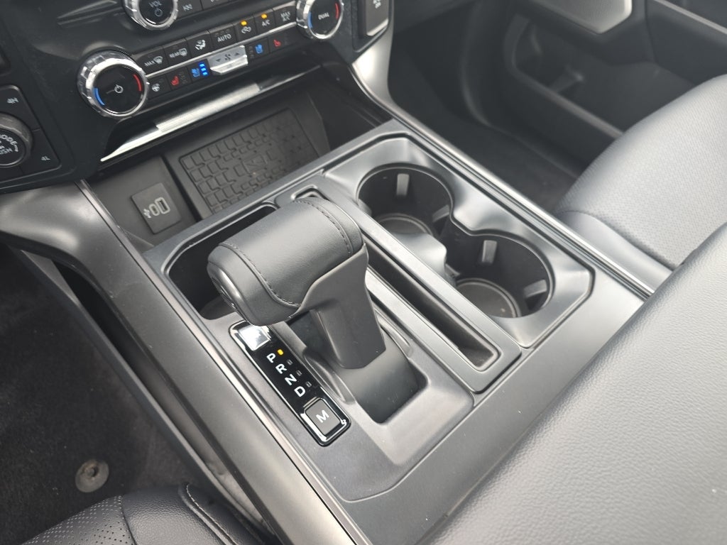 2025 Ford F-150 LARIAT SPORT BLACK-OUT