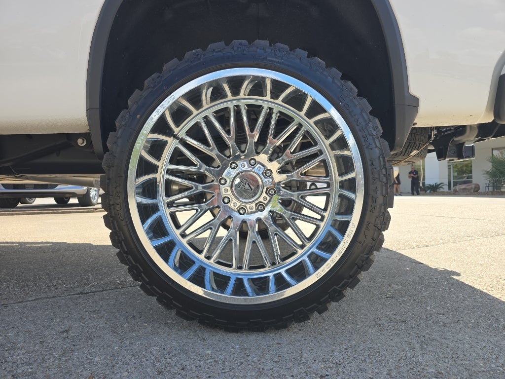 2024 Chevrolet Silverado High Country