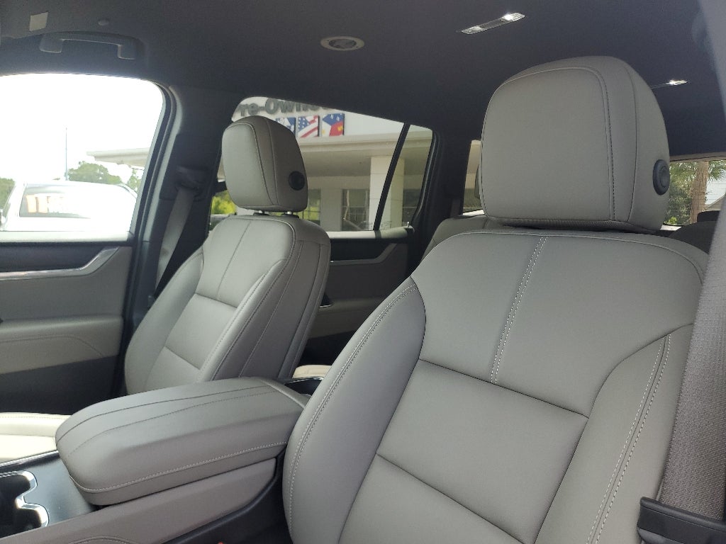 2026 GMC Acadia Elevation Premium Leather Package