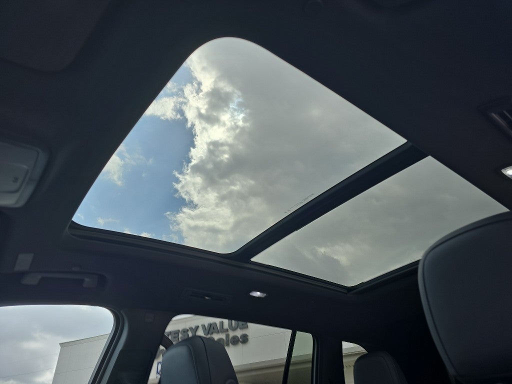 2025 GMC Acadia AWD Elevation Premium LUX Package