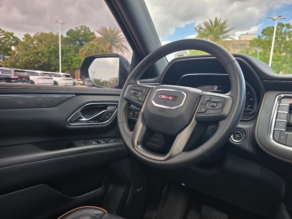 2024 GMC Yukon Ultimate AT4 24s