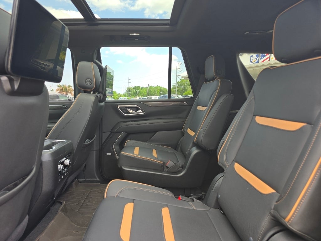2024 GMC Yukon Ultimate AT4 24s