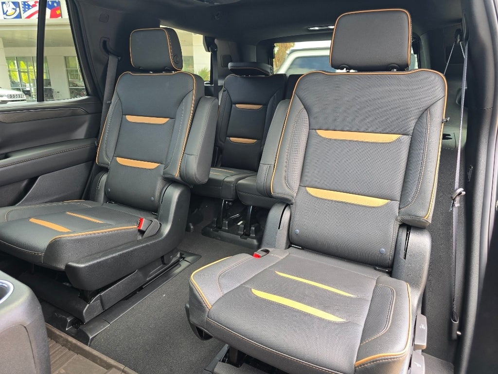 2024 GMC Yukon Ultimate AT4 24s