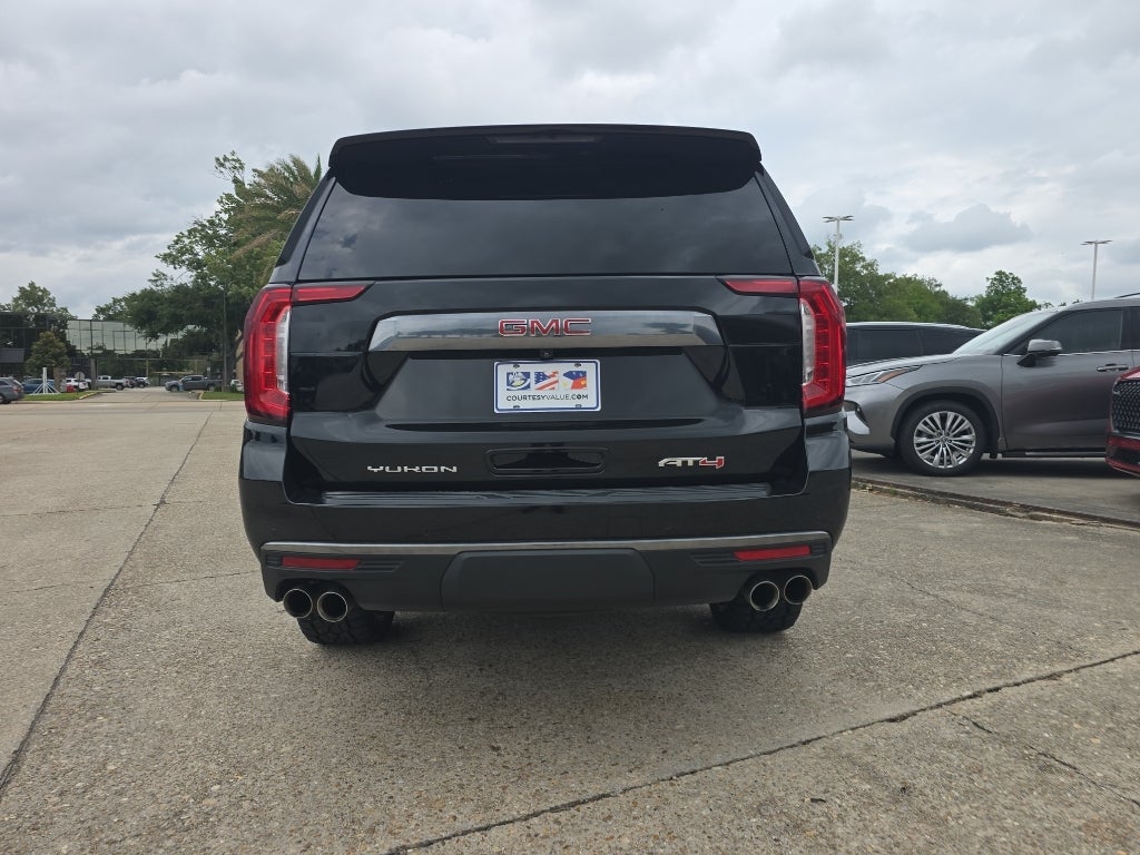 2024 GMC Yukon Ultimate AT4 24s