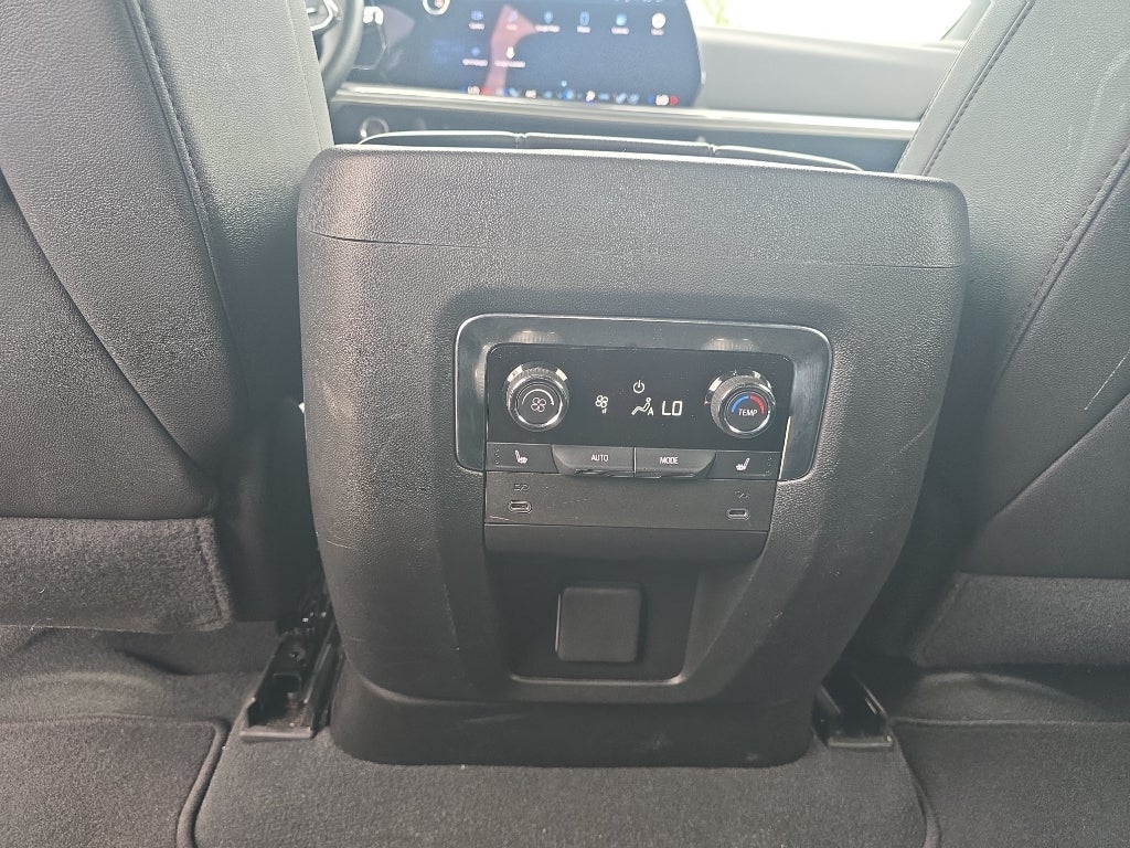 2025 Chevrolet Tahoe Premier 24s