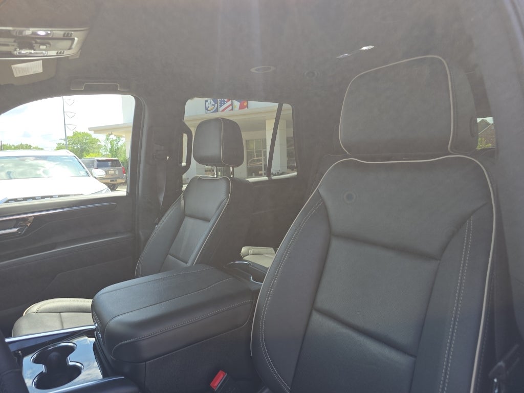 2025 Chevrolet Tahoe Premier 24s