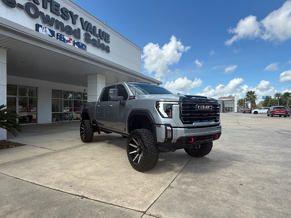 2024 GMC Sierra AT4