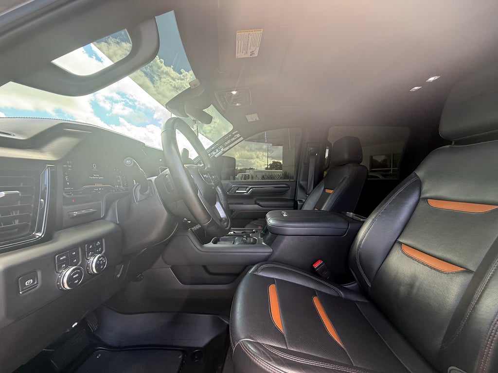 2024 GMC Sierra AT4