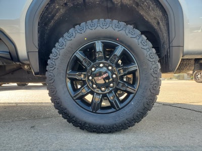 2025 GMC Sierra 2500 AT4
