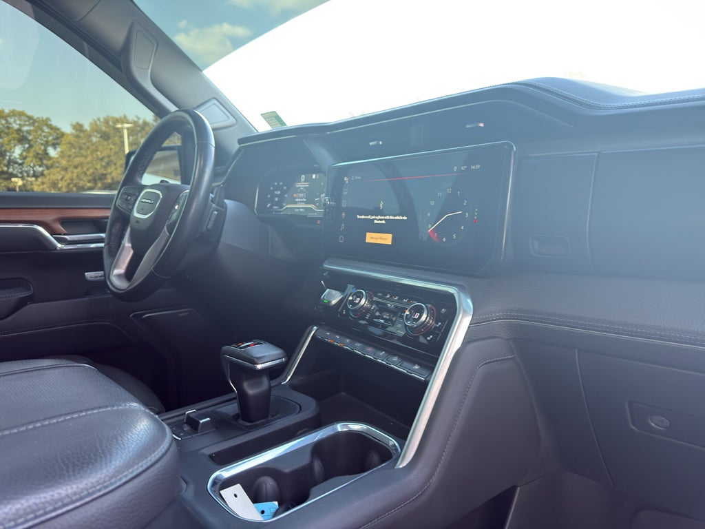 2023 GMC Sierra Denali