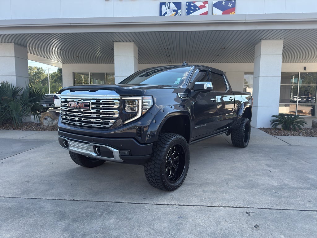 2023 GMC Sierra Denali
