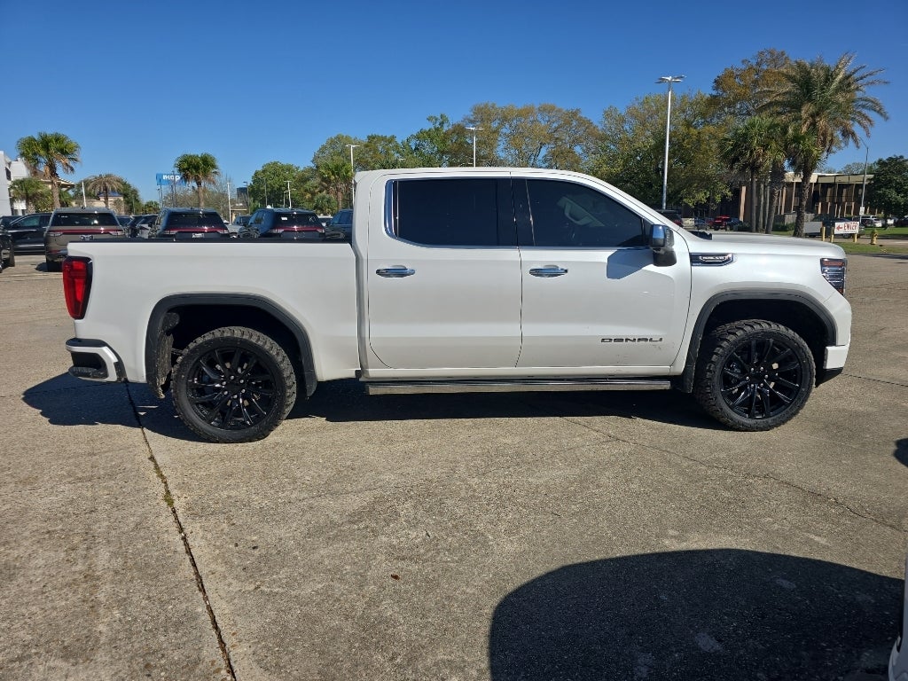 2023 GMC Sierra Denali
