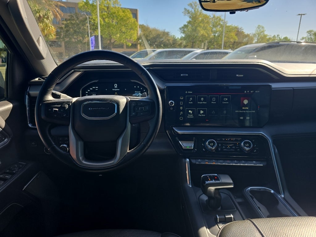 2023 GMC Sierra Denali