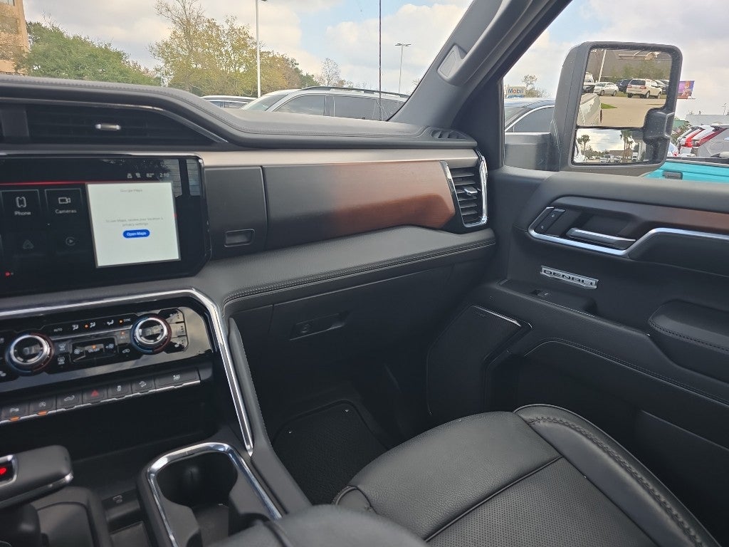 2024 GMC Sierra Denali