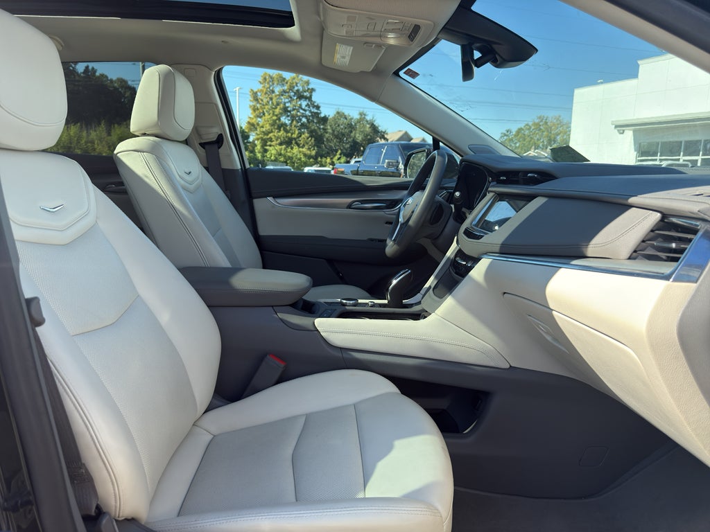 2025 Cadillac XT5 FWD Premium Luxury