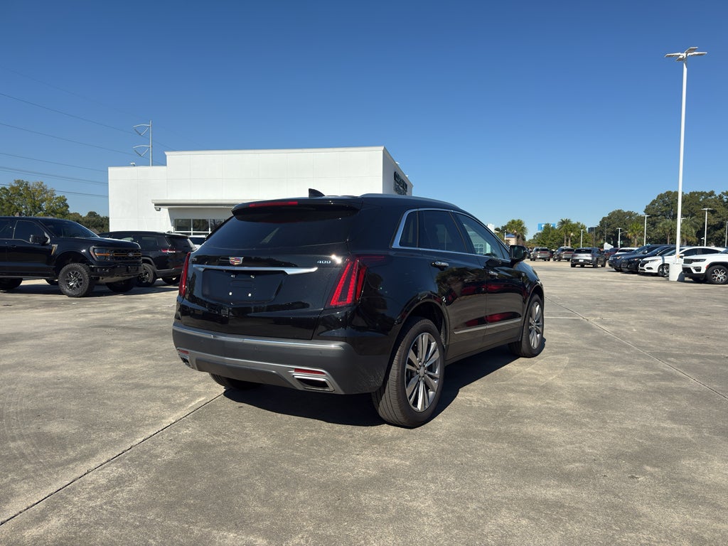 2025 Cadillac XT5 FWD Premium Luxury