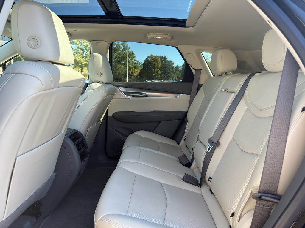 2025 Cadillac XT5 FWD Premium Luxury