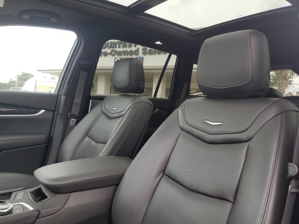 2024 Cadillac XT6 FWD Premium Luxury