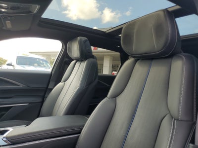 2025 Cadillac Lyriq Luxury