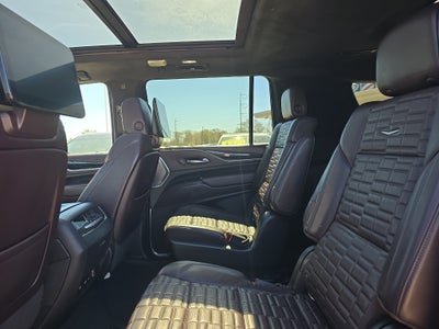 2022 Cadillac Escalade ESV Sport Platinum