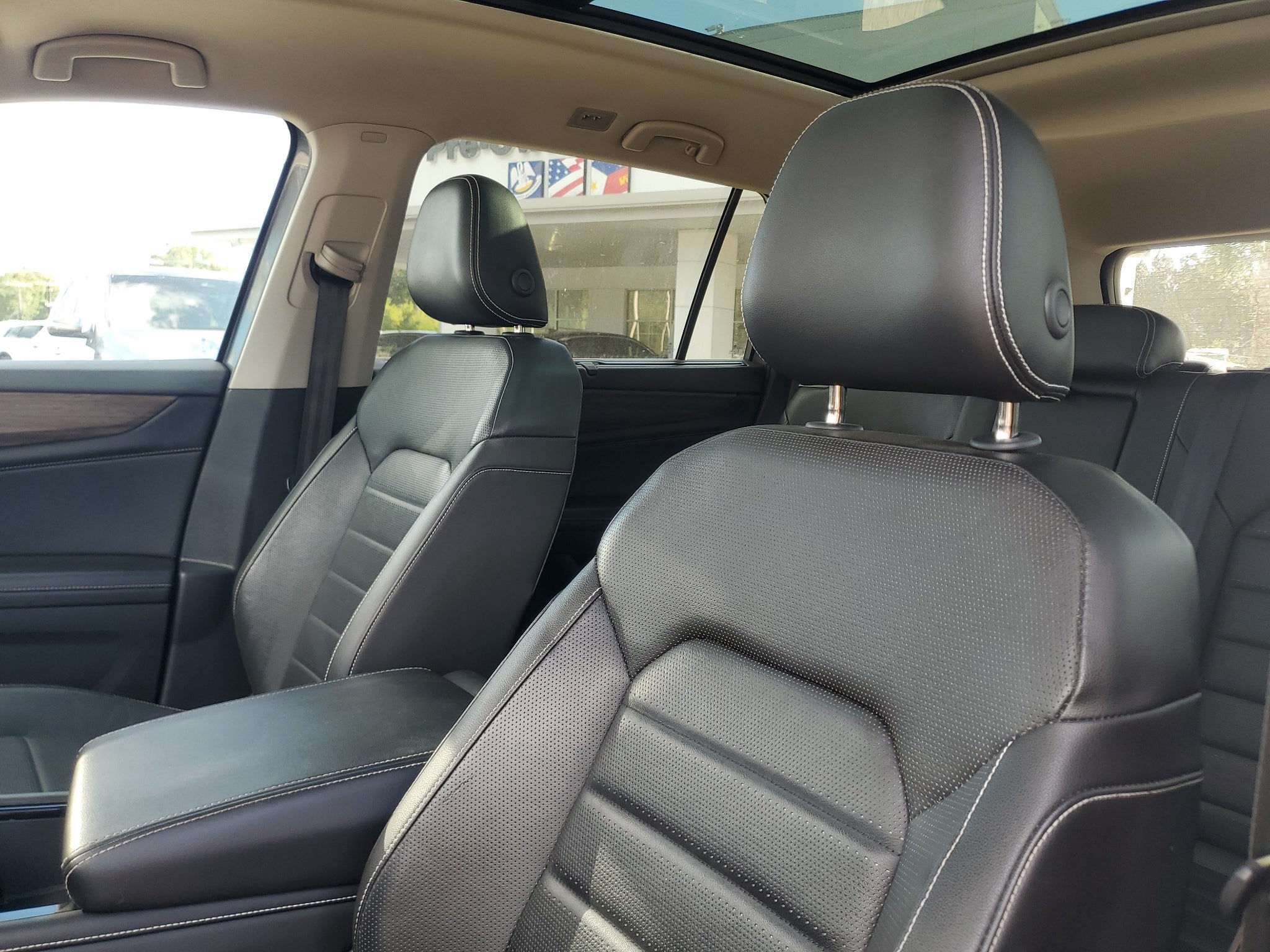 2024 Volkswagen Atlas 2.0T SEL