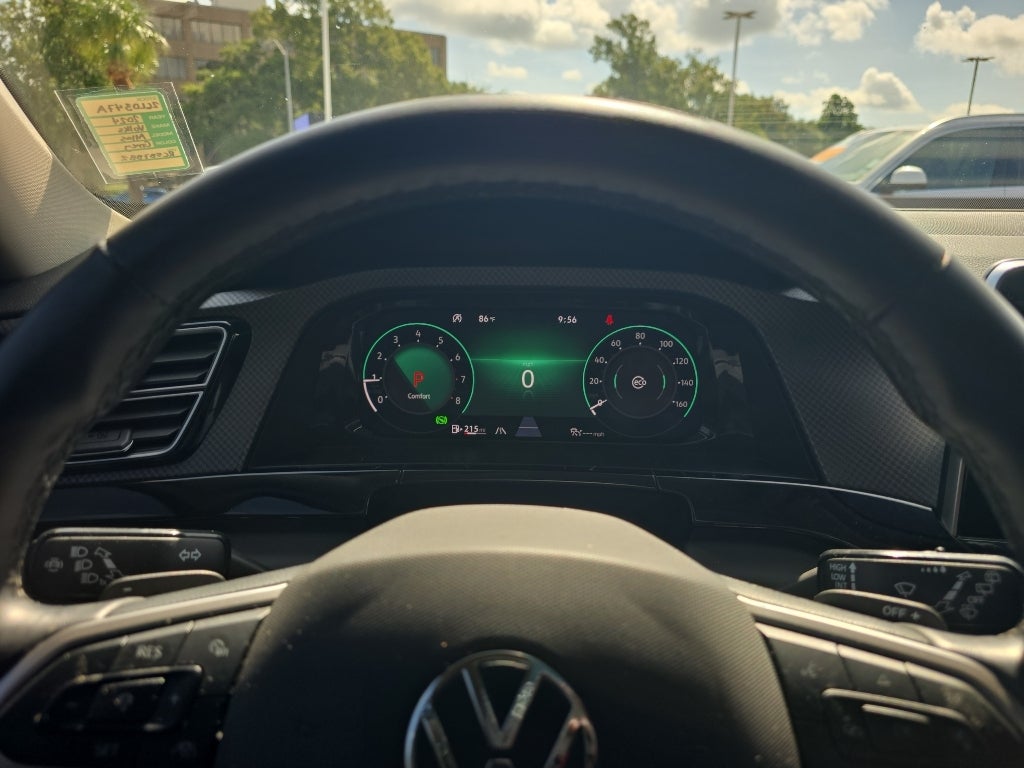 2024 Volkswagen Atlas 2.0T Peak Edition SE w/Technology