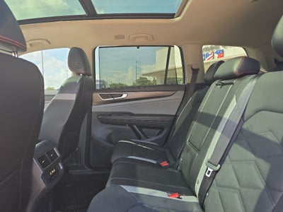 2024 Volkswagen Atlas 2.0T Peak Edition SE w/Technology