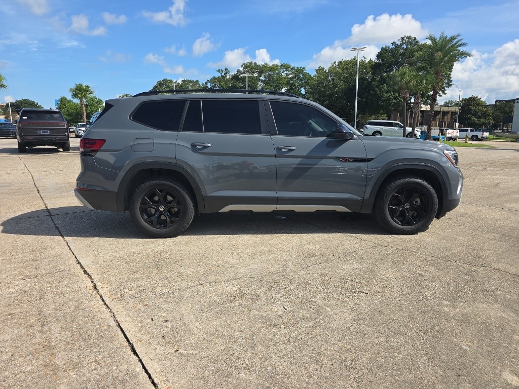 2024 Volkswagen Atlas 2.0T Peak Edition SE w/Technology