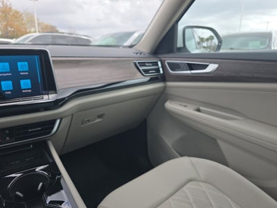 2024 Volkswagen Atlas 2.0T SEL Premium R-Line